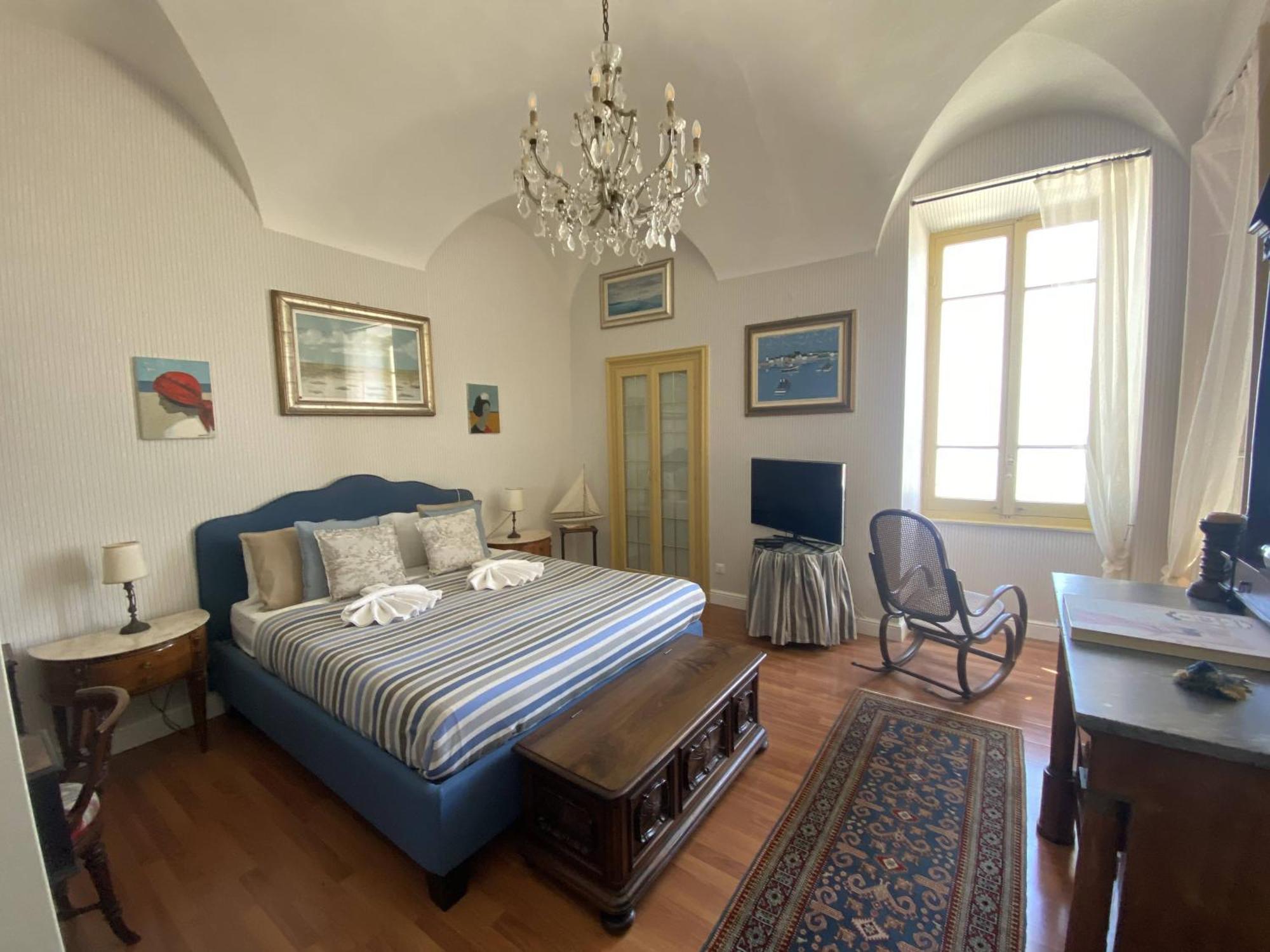 Casa D'Artista B&B Di Charme Alassio Exterior foto